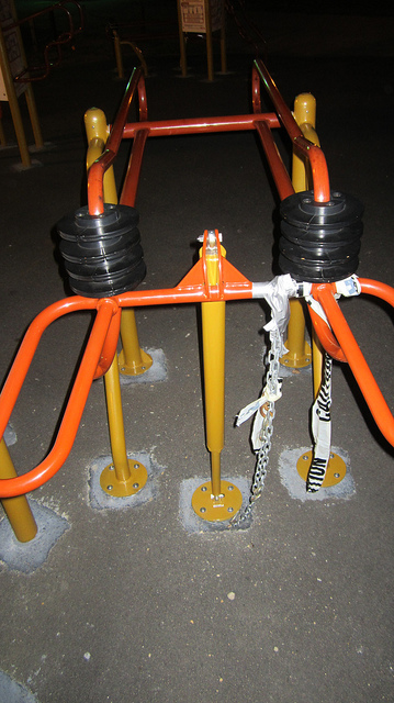 chained weights, no exercise chained weights, no exercise