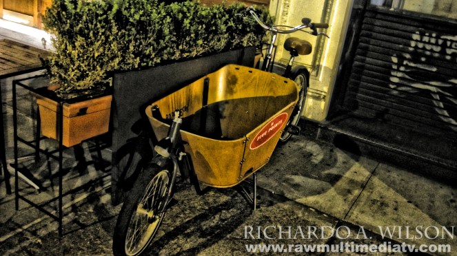 Cool Restaurant Delivery Bike - Raw Multimedia Photography