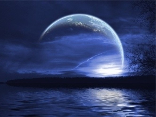 moon-over-water